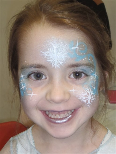 face paint  Christmas face painting, Face painting designs, Face painting