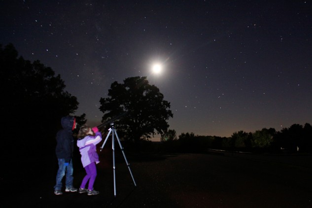 http://www.robinage.com/hobby-centre/hobby-centre-stargazing.htm