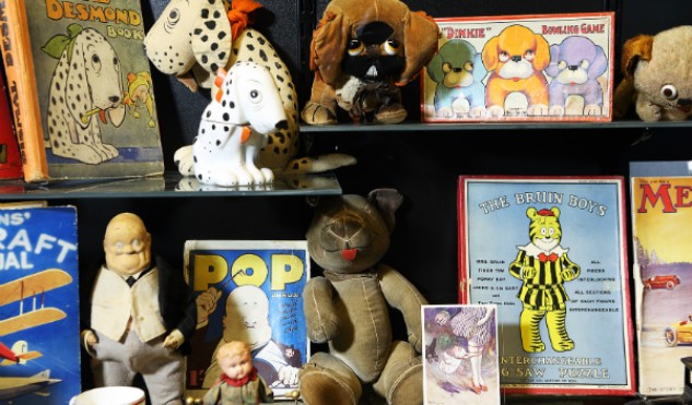 http://www.museumofbrands.com/_assets/bearsbigbig.jpg