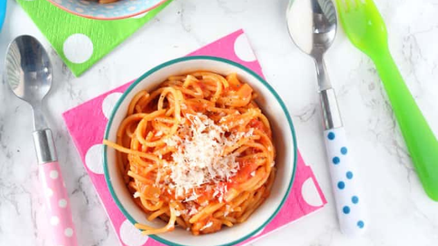 8 Simple tomato spaghetti